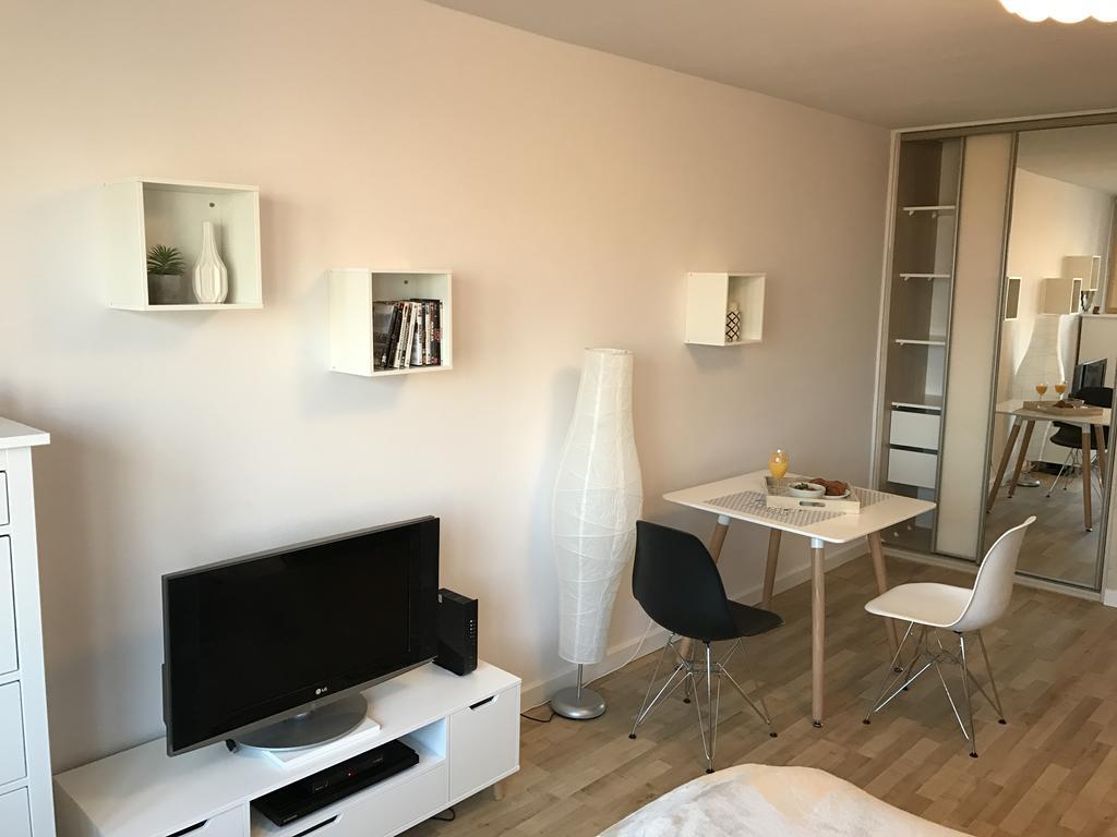 Apartament Metromarymont Varšava Exteriér fotografie